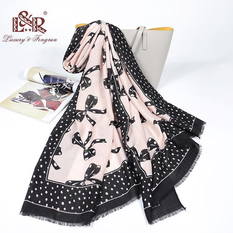 Scarves 2021 Luxury Spring Foulard Femme SIlk Women Print Bow Cotton Shawl Scarf Dot Female Tippet Short Tassel1
Scarves 2021 Luxury Spring Foulard Femme SIlk Women Print Bow Cotton Shawl Scarf Dot Female Tippet Short Tassel1