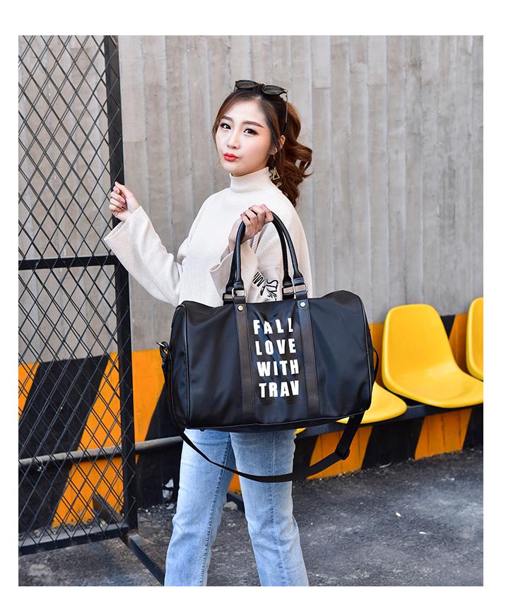 Duffel Bags YILIAN Retro Printed Handbag For Women 2022 Versatile Shoulder Bag In, Black
Duffel Bags YILIAN Retro Printed Handbag For Women 2022 Versatile Shoulder Bag In, Black