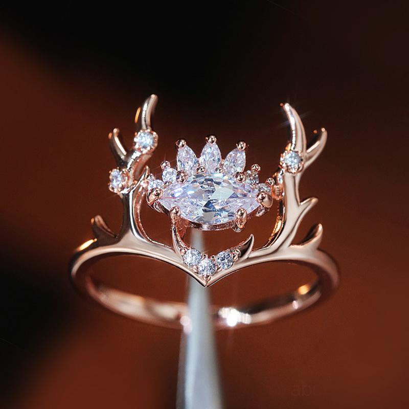 Wedding Rings For Woman Fashion Glittering And Translucent Embellished Lovely Rose Gold Elk Antlers Ring
Wedding Rings For Woman Fashion Glittering And Translucent Embellished Lovely Rose Gold Elk Antlers Ring
