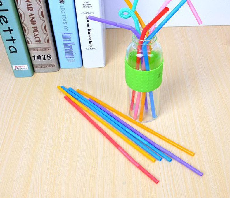 The latest color art straws disposable shape juice drinks, one set = 100 packs can be bent, made of food-grade materials Free shipping