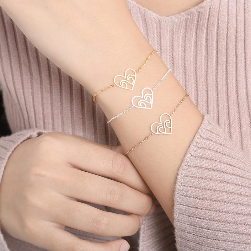 Link, Chain Wholesale 10PCS Stainless Steel Wave Heart Bracelets For Women Fashion Jewelry Simple Bracelet Homme
Link, Chain Wholesale 10PCS Stainless Steel Wave Heart Bracelets For Women Fashion Jewelry Simple Bracelet Homme