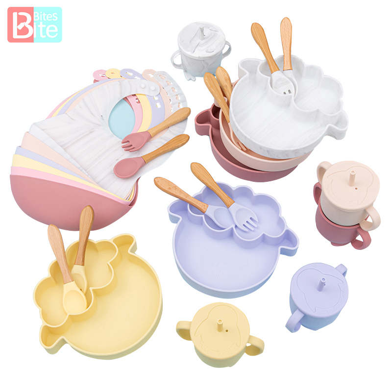5PCS Baby Feeding Bowl Set Sheep Shaped Food Grade Silicone Plate Suction Bowl baby Feeding BPA Free Infant Waterproof Tableware 210226
