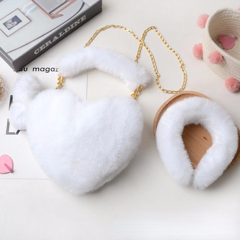 Evening Bags Faux Fur Heart Shaped Shoulder Bag Winter Designer Female Plush Purses And Handbags Ladies Crossbody