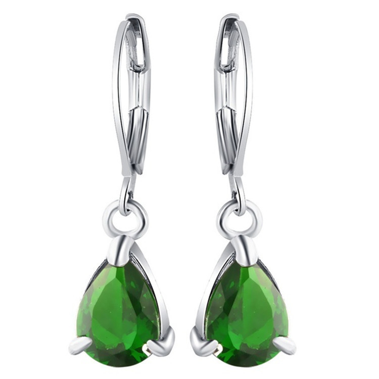 Hot Sell Oval Shape Crystal Charm Earring 4 Colors Cubic Zirconia Stone Hoop Earrings For Women and Girls Fashion Party Jewelry
Hot Sell Oval Shape Crystal Charm Earring 4 Colors Cubic Zirconia Stone Hoop Earrings For Women and Girls Fashion Party Jewelry