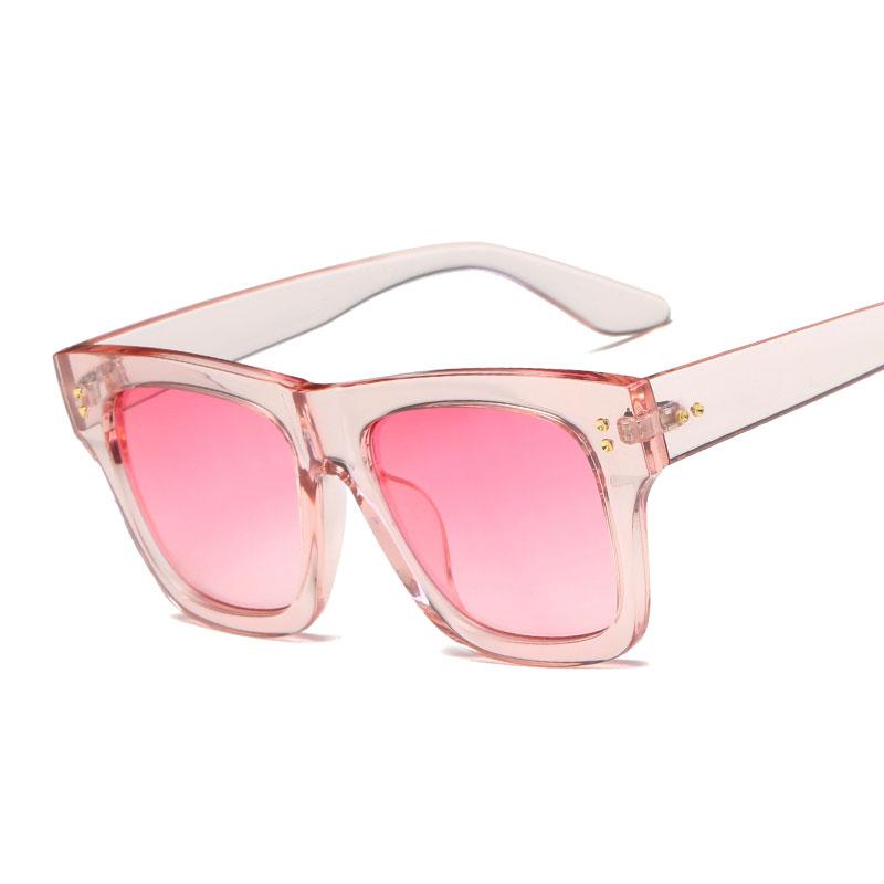 Sunglasses Fashion Women Designer Vintage Sun Glasses Female Rivet Shades Big Frame Style Eyewear UV400
Sunglasses Fashion Women Designer Vintage Sun Glasses Female Rivet Shades Big Frame Style Eyewear UV400
