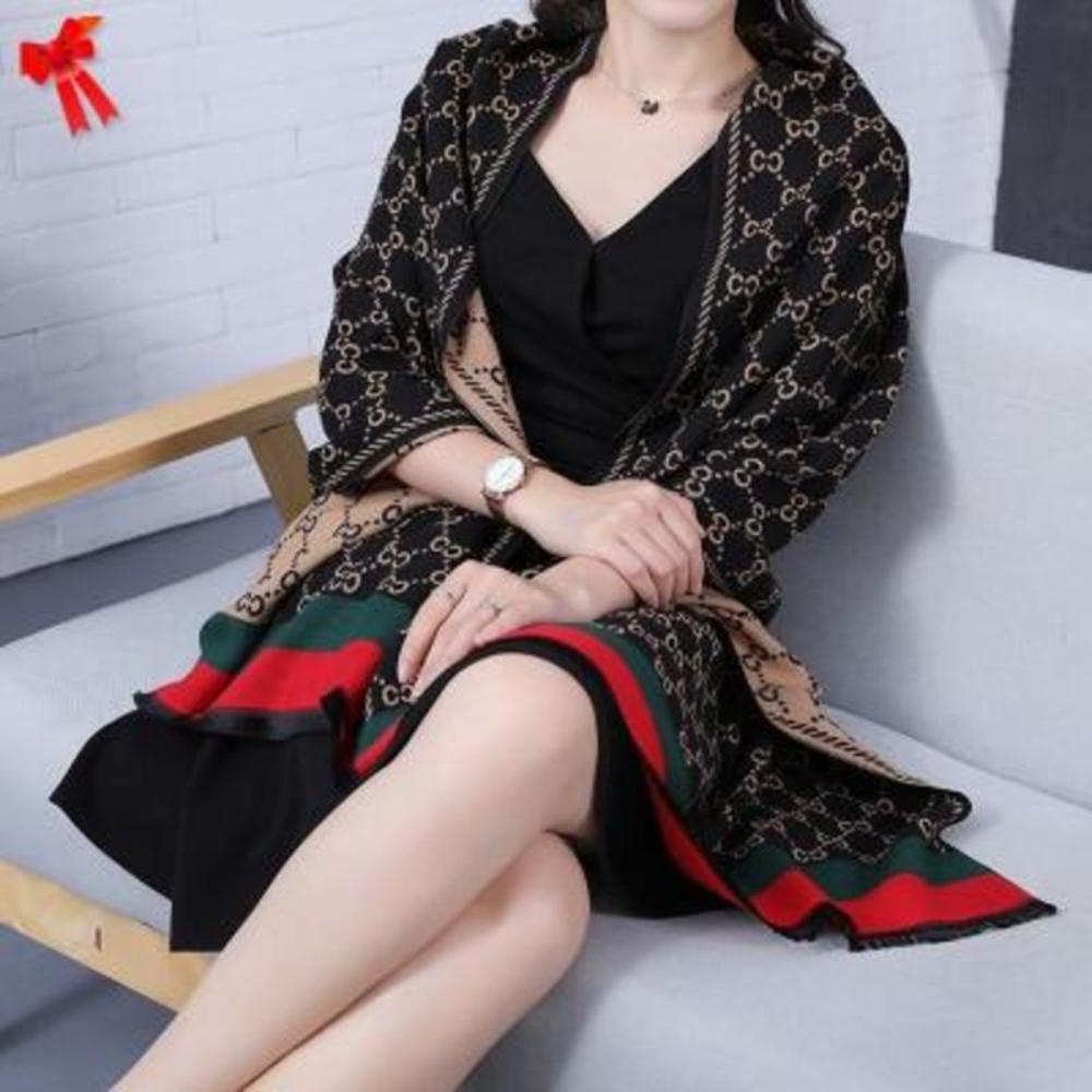 High grade double-sided cashmere wool thickened warm versatile shawl scarf women's autumn and winter fashion, Black
High grade double-sided cashmere wool thickened warm versatile shawl scarf women's autumn and winter fashion, Black