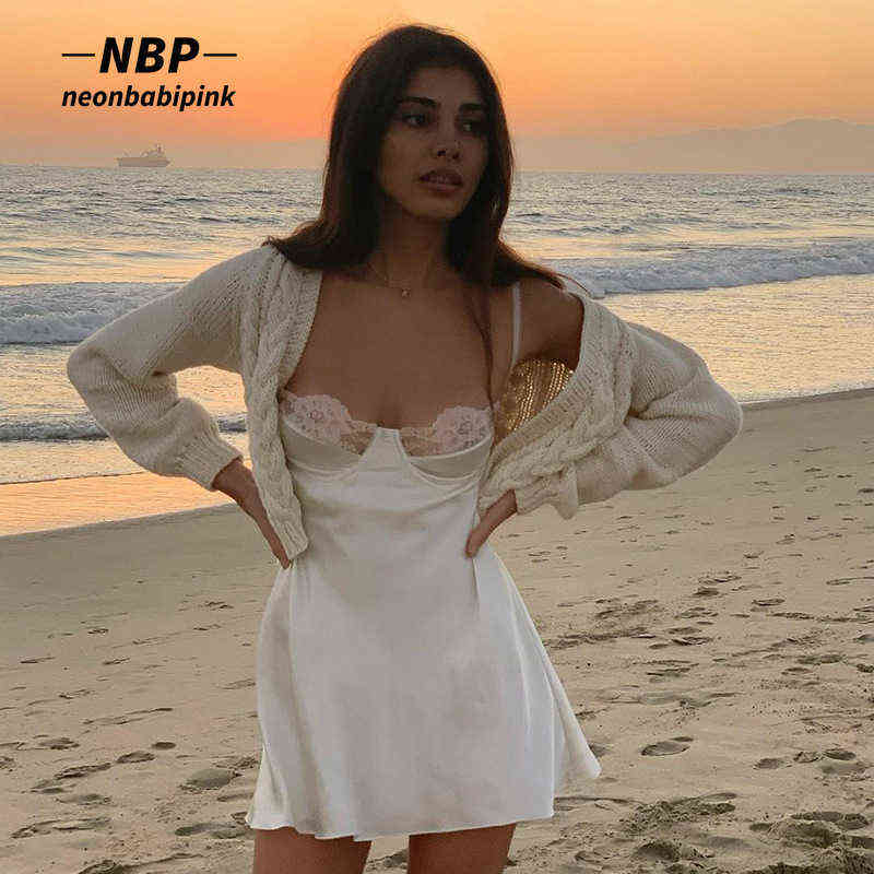 NEONBABIPINK Sexy White Lace Trim Satin Sundress Fairycore Backless Low Cut A Line Mini Dresses for Women Summer 2021 N85-CF11 G1223, Black
NEONBABIPINK Sexy White Lace Trim Satin Sundress Fairycore Backless Low Cut A Line Mini Dresses for Women Summer 2021 N85-CF11 G1223, Black