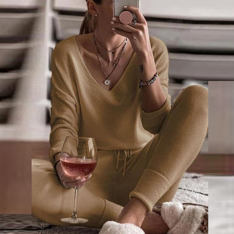 2021 New Two Piece Set Women Casual Clothing Solid Slim Stretch Pajamas V-neck Pullovers + Pants Two-piece Suit Fall Clothes B8z4, White
2021 New Two Piece Set Women Casual Clothing Solid Slim Stretch Pajamas V-neck Pullovers + Pants Two-piece Suit Fall Clothes B8z4, White