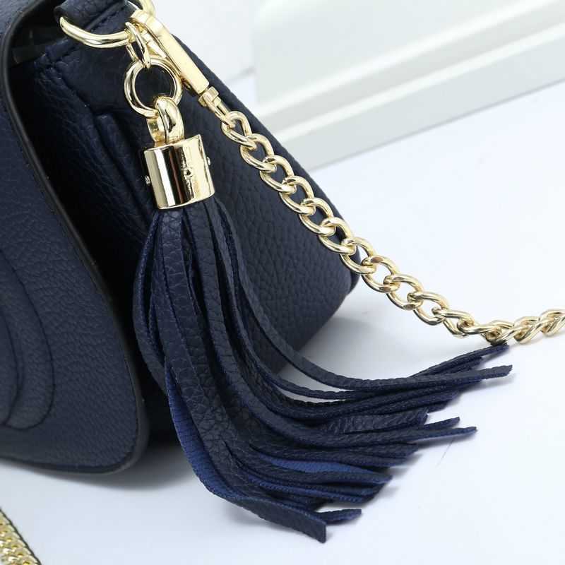 Handbags 2021High Quality New Fashion Famous Designer Shoulder Bag Pu Leather Soho Bag Disco Cross body Pure Color Flap Bag Women Handbag, Black
Handbags 2021High Quality New Fashion Famous Designer Shoulder Bag Pu Leather Soho Bag Disco Cross body Pure Color Flap Bag Women Handbag, Black