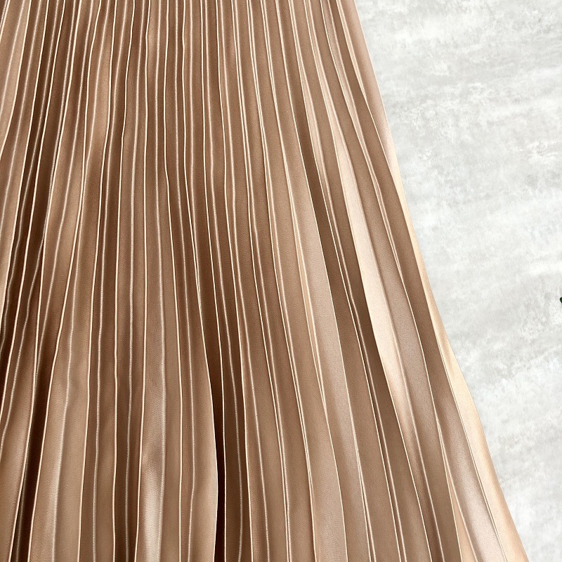 Spring Women Midi Skirts Metallic Color Shiny Pleated Skirt Solid Color Silver Gold Long Skirt Satin Femme Jupe Office Lady 210306