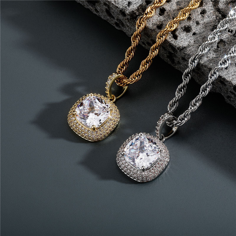 Europe and America Fashion 18K Yellow Gold Plated Big Bling Round CZ Pendant Necklace for Men Women Necklace with 3mm 24inch Rope Chain