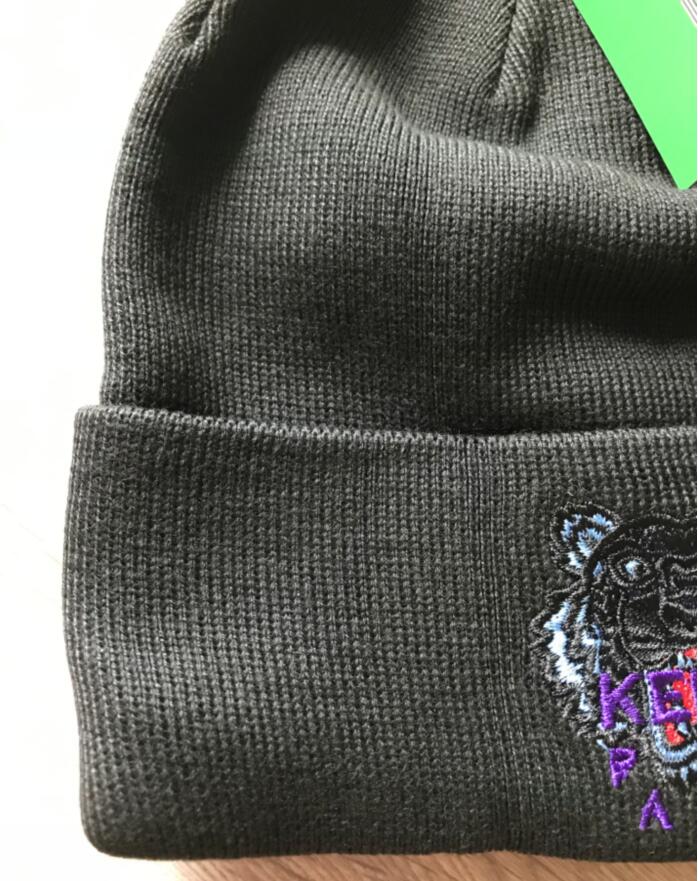 Free shipping The latest Italian famous Unisex Winter men beanie Bonnet women hat knitting cap sport hair knit outdoor, Blue;gray
Free shipping The latest Italian famous Unisex Winter men beanie Bonnet women hat knitting cap sport hair knit outdoor, Blue;gray