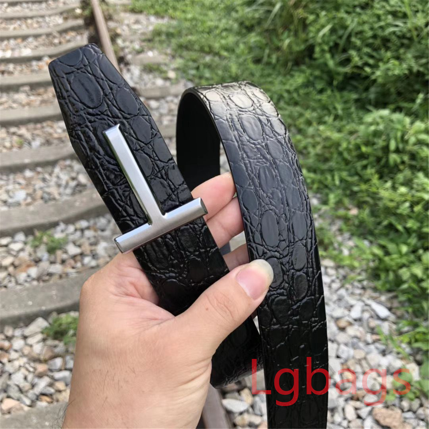 Designers Tom Belt Men Clothing Accessories Business Belts Men Big Buckle Fashion Women High Quality 3A+ Genuine Leather Waistband With Original Box
Designers Tom Belt Men Clothing Accessories Business Belts Men Big Buckle Fashion Women High Quality 3A+ Genuine Leather Waistband With Original Box