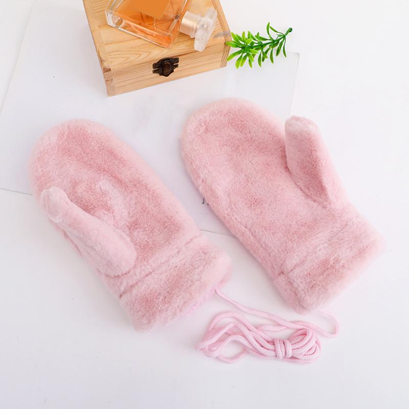 Five Fingers Gloves Women Plush Cute Female Winter Warm Velvet Thicken Solid Color High Quality Mittens Korean Girls Fashion Glove 2021, Blue;gray
Five Fingers Gloves Women Plush Cute Female Winter Warm Velvet Thicken Solid Color High Quality Mittens Korean Girls Fashion Glove 2021, Blue;gray