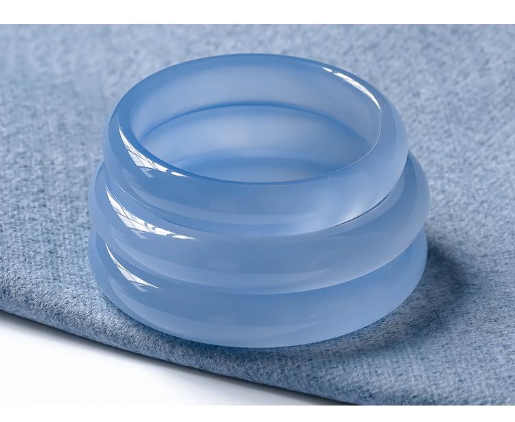Bangle Natural Blue Jade Agate Handcarved Real Bracelets Stone For Women Jewelry Bracelet
Bangle Natural Blue Jade Agate Handcarved Real Bracelets Stone For Women Jewelry Bracelet