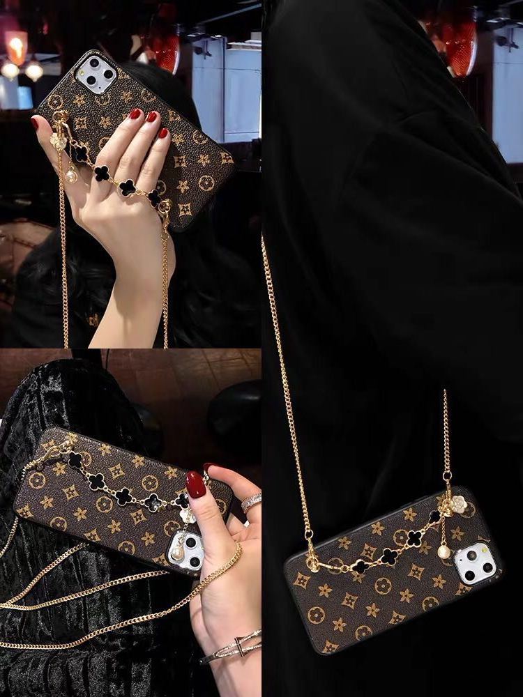 Luxury Designer Alhambra bracelet Phone Case For iPhone 11 Pro XS Max XR X 7 8 Plus wholesale, Customize
Luxury Designer Alhambra bracelet Phone Case For iPhone 11 Pro XS Max XR X 7 8 Plus wholesale, Customize