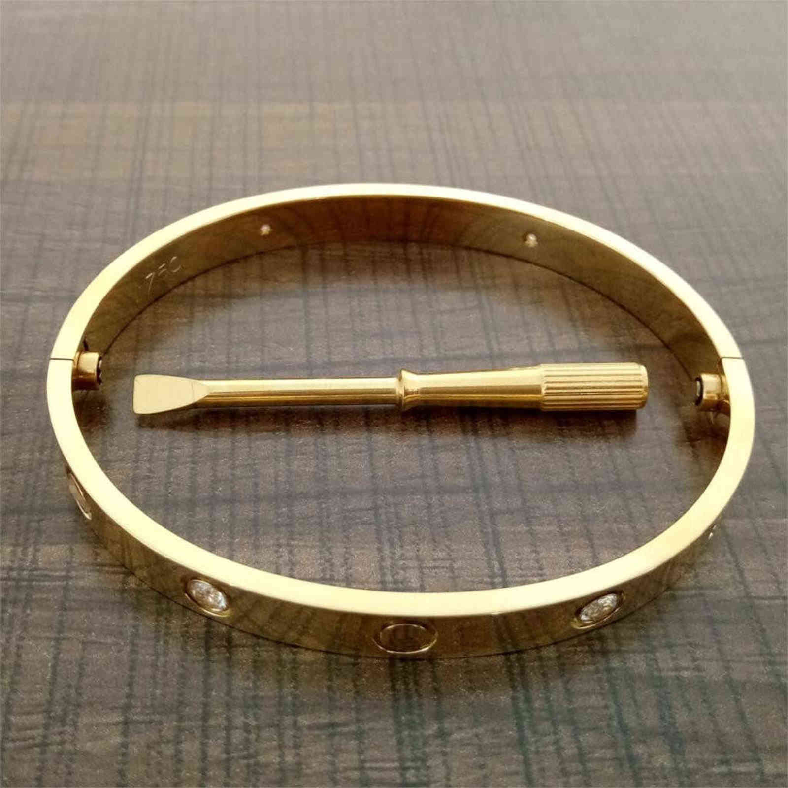 Brand Love Screw Bangles 316l Titanium Steel Luxury Cz Stone Screwdriver Carter Bracelets for Women Men Love with Original Bag
Brand Love Screw Bangles 316l Titanium Steel Luxury Cz Stone Screwdriver Carter Bracelets for Women Men Love with Original Bag