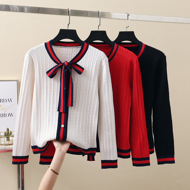 2021 New Merchall Woman Thick Winter Autumn Knitted Cardigan Elegant Pearl Button Sweater Ol Style Bow Tie Stripe Long Sleeve Jacket TT1A, Black
2021 New Merchall Woman Thick Winter Autumn Knitted Cardigan Elegant Pearl Button Sweater Ol Style Bow Tie Stripe Long Sleeve Jacket TT1A, Black