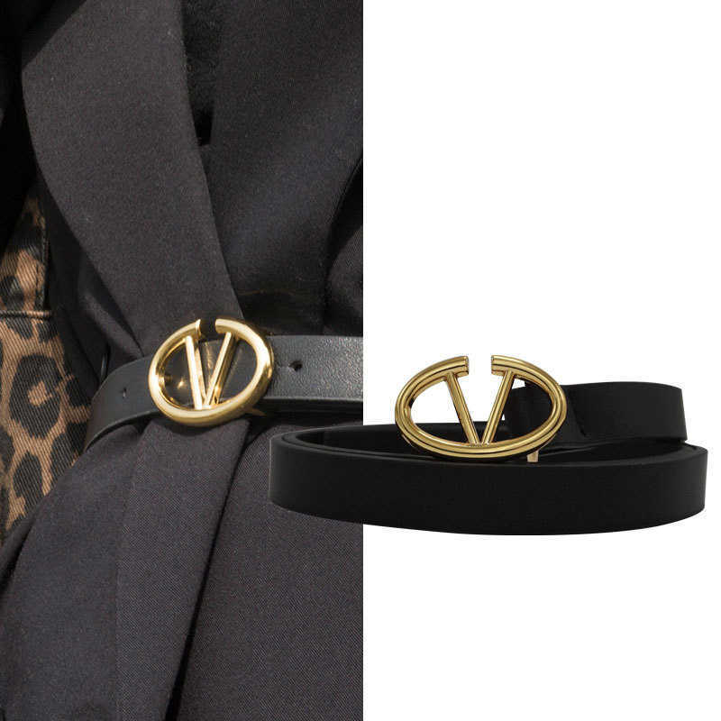 Women's Pin Buckle Belt Letter V Design Fashion Light Luxury Style Thin Belt Retro Solid Color Adjustable Denim Accessories Belt G1026, Black
Women's Pin Buckle Belt Letter V Design Fashion Light Luxury Style Thin Belt Retro Solid Color Adjustable Denim Accessories Belt G1026, Black