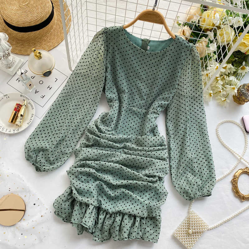DEAT Women Spring Autumn Long Puff Sleeve Polka Dot Folds Waist Slim Ruffles Fashion Temperament Dress MI156 210709