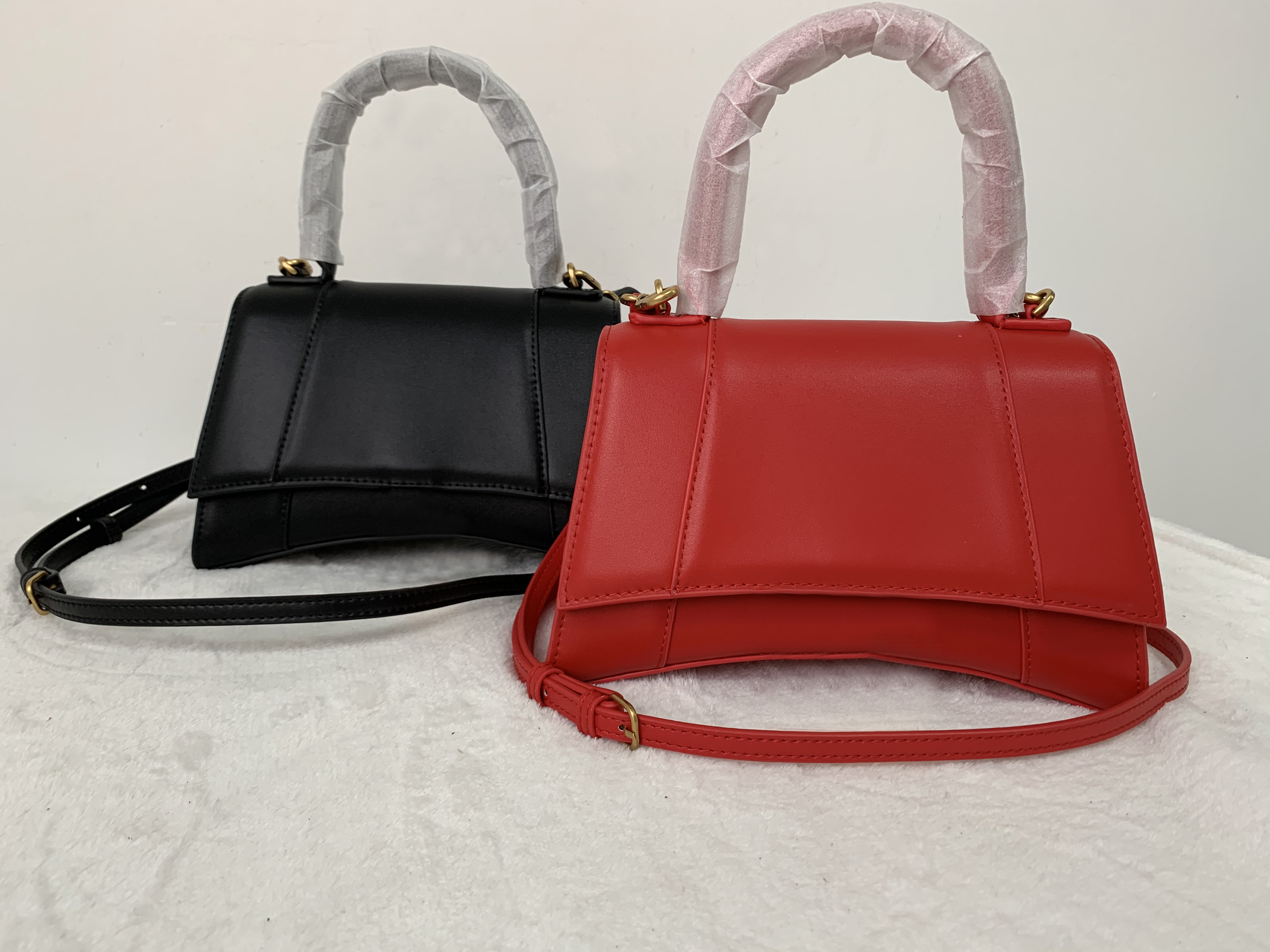 Genuine leather Classic Alligator Handbags Women Shoulder bag High quality Lady Clutch Evening Crossbody designers Bags Purse Shopping Tote, 23cm
Genuine leather Classic Alligator Handbags Women Shoulder bag High quality Lady Clutch Evening Crossbody designers Bags Purse Shopping Tote, 23cm