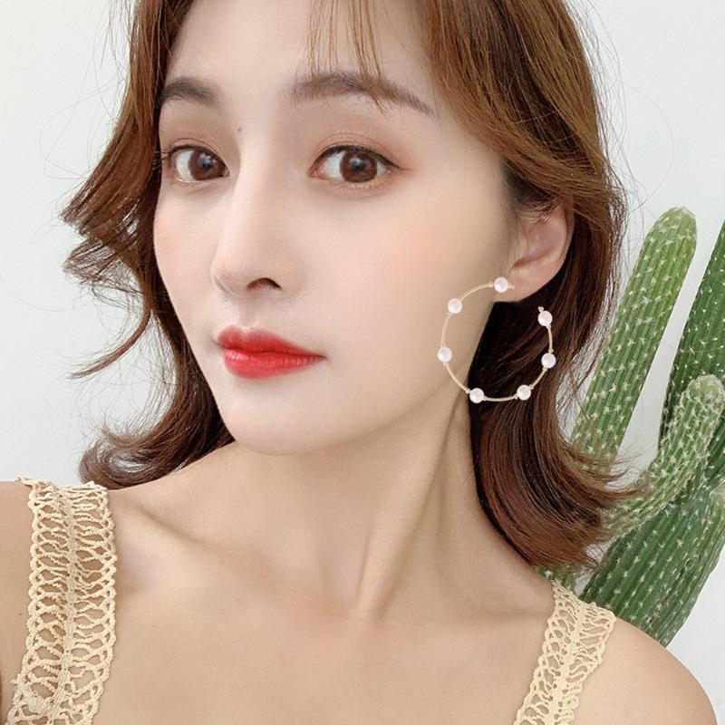 Dangle & Chandelier FSUNION 2021 Arrival Boho White Imitation Pearl Round Circle Hoop Earrings Gold Color Big Earings Korean For Women Jewel, Silver 
Dangle & Chandelier FSUNION 2021 Arrival Boho White Imitation Pearl Round Circle Hoop Earrings Gold Color Big Earings Korean For Women Jewel, Silver