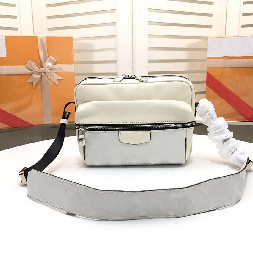 Hot Shoulder Bags 0241 high quality MESSNGER bag Handbags Bestselling wallet Cross body bag Luxurys Designers Bags Messenger waist pack
Hot Shoulder Bags 0241 high quality MESSNGER bag Handbags Bestselling wallet Cross body bag Luxurys Designers Bags Messenger waist pack