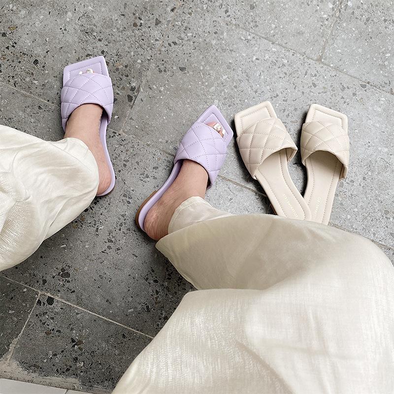 Shoes Slippers Flat Slides Square Toe Low Slipers Women Fashion 2021 Luxury Soft PU Rubber Basic Fabric Casual Rome Leisure
Shoes Slippers Flat Slides Square Toe Low Slipers Women Fashion 2021 Luxury Soft PU Rubber Basic Fabric Casual Rome Leisure