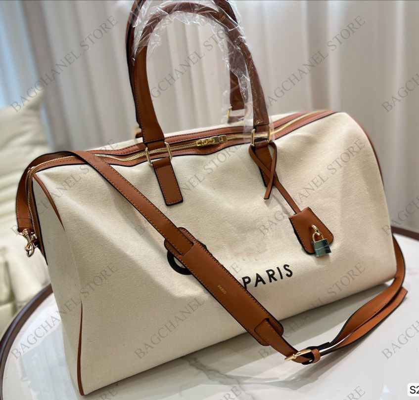 Fashion Duffel Bags designer handbag spring and summer travel luggage bag large capacity cross body shoulder bag high quality, Chooes color
Fashion Duffel Bags designer handbag spring and summer travel luggage bag large capacity cross body shoulder bag high quality, Chooes color