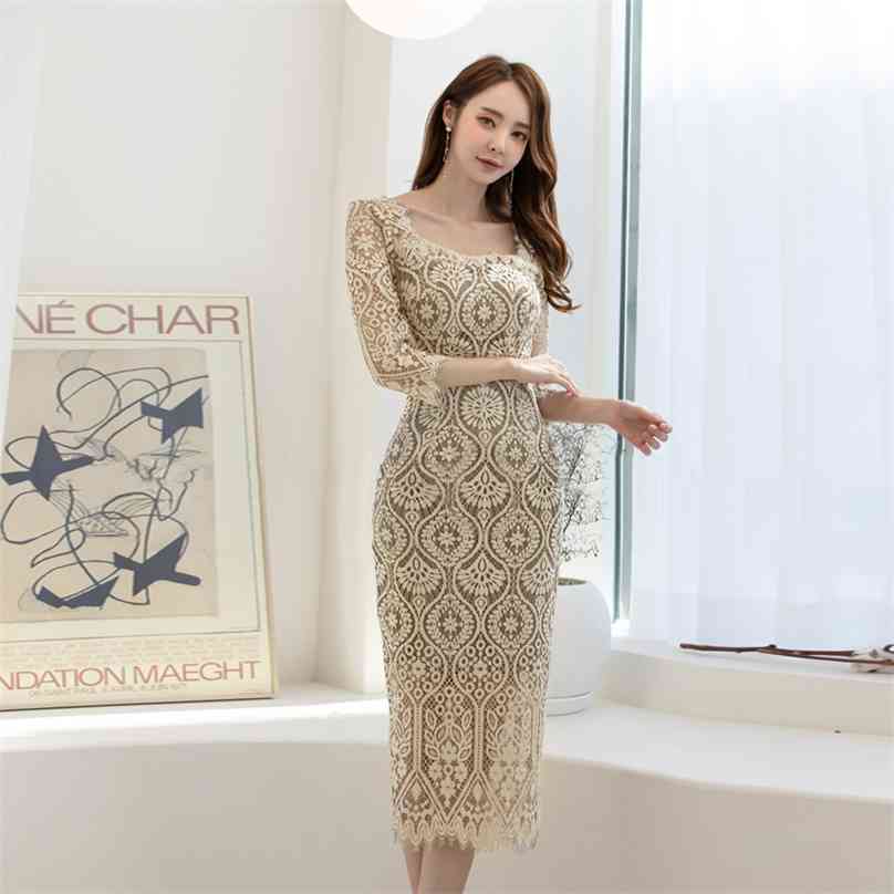 Qiu han edition in paragraph temperament socialite show thin buttock dress lace crochet bag 210602, The picture color
Qiu han edition in paragraph temperament socialite show thin buttock dress lace crochet bag 210602, The picture color