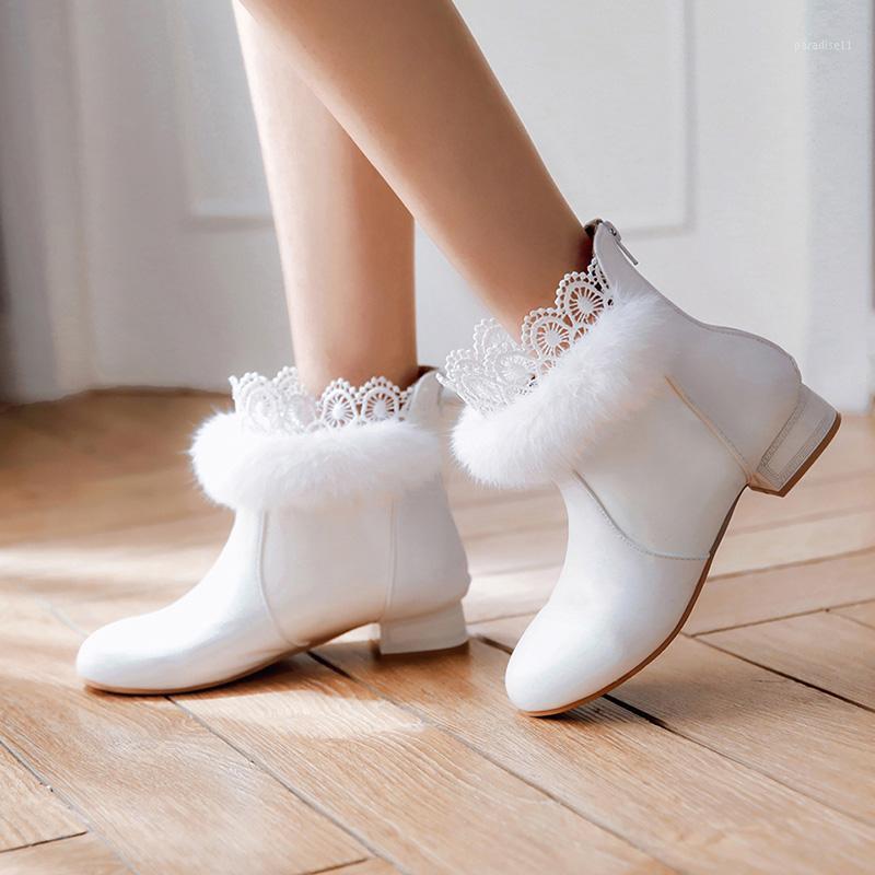 Boots Chinese Party Style Comfortable Round Head Ankle Fashion Lace White Black Low Heel Thick Riding Women's Shoes
Boots Chinese Party Style Comfortable Round Head Ankle Fashion Lace White Black Low Heel Thick Riding Women's Shoes