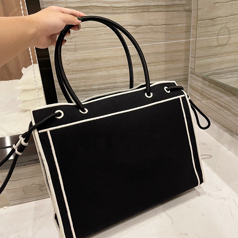 Designer Totes 2021 Spring Summer Vogue Crossbody Bags Top Fashion Handbags High Quality Leather Wholesale Handbag Latest Trend Casual Tote, This item is not for sale
Designer Totes 2021 Spring Summer Vogue Crossbody Bags Top Fashion Handbags High Quality Leather Wholesale Handbag Latest Trend Casual Tote, This item is not for sale