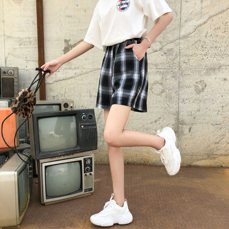 Summer women's Harajuku plaid elastic waist loose casual shorts 210714