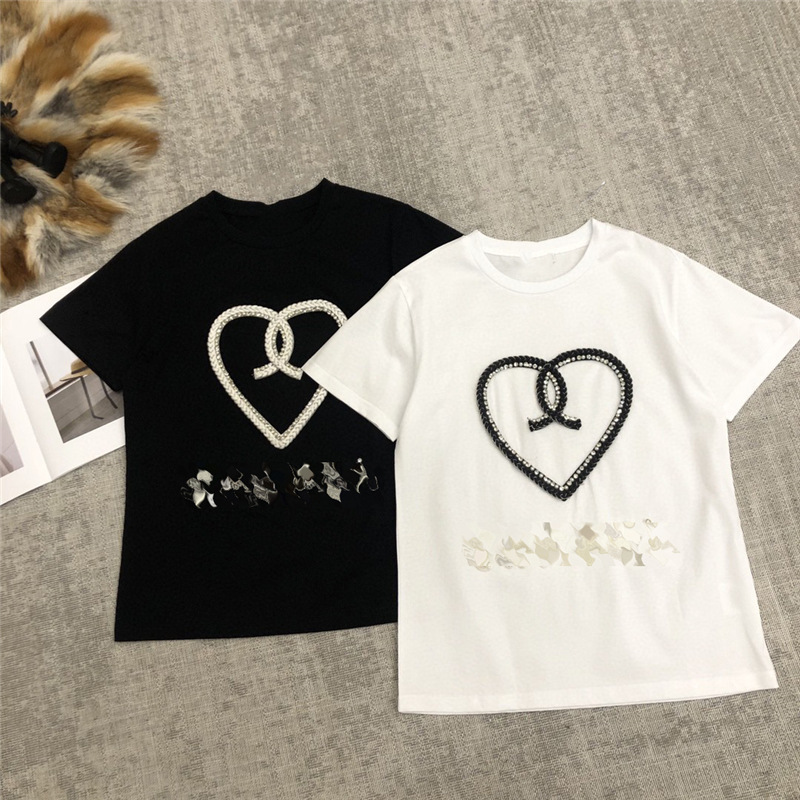 Top end net red 2021 Xiangxiang heavy industry pin bead embroidery round neck fashion short sleeve T-shirt for women, White
Top end net red 2021 Xiangxiang heavy industry pin bead embroidery round neck fashion short sleeve T-shirt for women, White