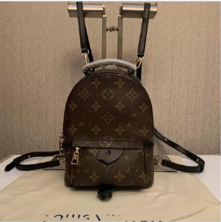 New High Quality Arrival PU Leather Backpack Bag Women's Backpacks Designer Backpacks Bags Fashion Casual Women Small Back pack PALM SPRINGS Style, Aa
New High Quality Arrival PU Leather Backpack Bag Women's Backpacks Designer Backpacks Bags Fashion Casual Women Small Back pack PALM SPRINGS Style, Aa