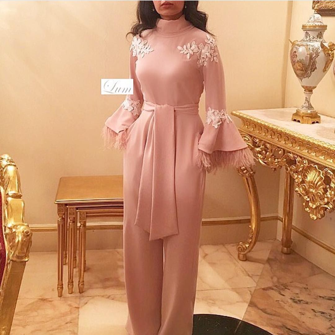 Luxury Dubai Evening Dresses With Feather Pant Jumpsuit Arabic Women Prom Gowns Elegant High Neck Muslim Pink Formal Dress Robes De Soirée Vestidos Fi
