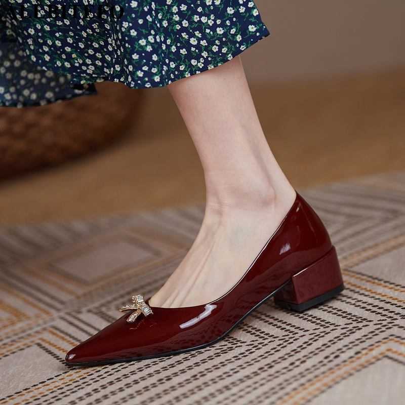 ALLBITEFO bow design genuine leather women basic shoes pumps pointed toe fashion women high heels high heel shoes 210611, As picture
ALLBITEFO bow design genuine leather women basic shoes pumps pointed toe fashion women high heels high heel shoes 210611, As picture
