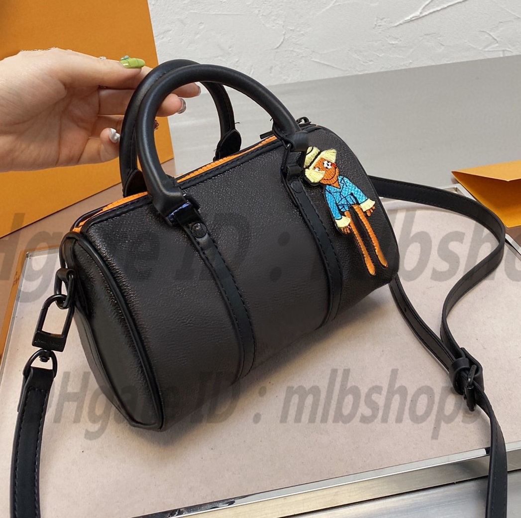 High quality Luxurys L designers Fashion womens Shoulder Bags Handbags wallet Clutch mini Scarecrow pillow Bag Totes CrossBody 2021 Handbag purses Best-selling
High quality Luxurys L designers Fashion womens Shoulder Bags Handbags wallet Clutch mini Scarecrow pillow Bag Totes CrossBody 2021 Handbag purses Best-selling