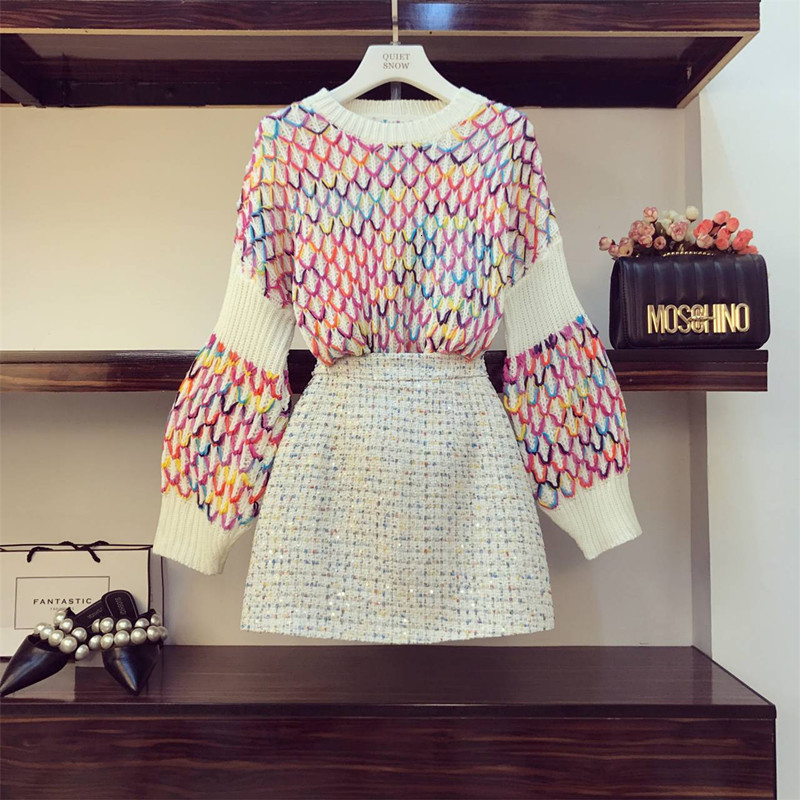 2021 New Autumn Winter Women Multicolor Raiow Diamond Pattern Loose Pullover Sweater + Tweed Mini Skirt Set Two Piece Girl Outfits Xybm, Tops
2021 New Autumn Winter Women Multicolor Raiow Diamond Pattern Loose Pullover Sweater + Tweed Mini Skirt Set Two Piece Girl Outfits Xybm, Tops