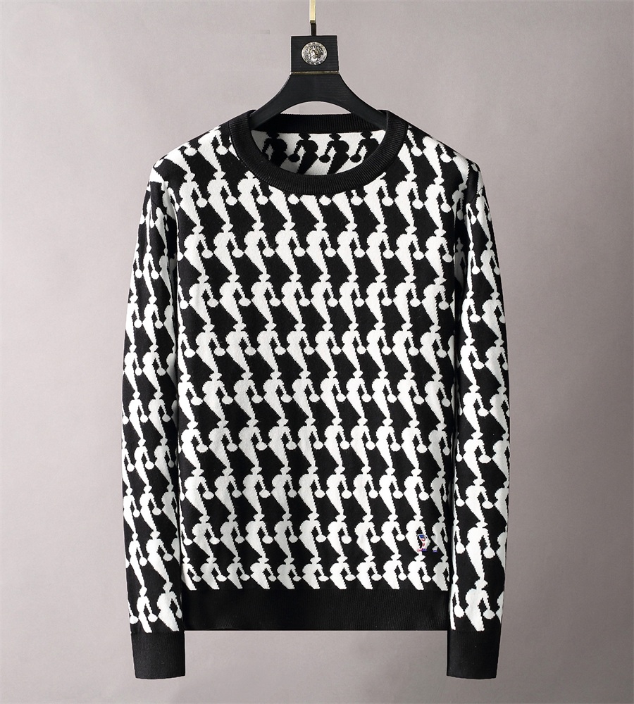 2021 Europe women and mens designer sweaters retro classic luxury sweatshirt men Arm letter embroidery Round neck comfortable high-quality jumper #A25
2021 Europe women and mens designer sweaters retro classic luxury sweatshirt men Arm letter embroidery Round neck comfortable high-quality jumper #A25