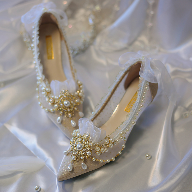 Sweet Female Princess Cosplay Tea Beautiful Japanese Party Anime Lolita Women's Harujuku Middle Heel Shoes Pearl Pointed Finger D77x, Beige.
Sweet Female Princess Cosplay Tea Beautiful Japanese Party Anime Lolita Women's Harujuku Middle Heel Shoes Pearl Pointed Finger D77x, Beige.
