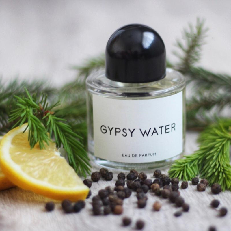 Hot sales High quality Byredo Spray Eau de Toilette Rose of no man's land super cedar perfume for Men Perfumes 50ML long lasting Time G
Hot sales High quality Byredo Spray Eau de Toilette Rose of no man's land super cedar perfume for Men Perfumes 50ML long lasting Time G
