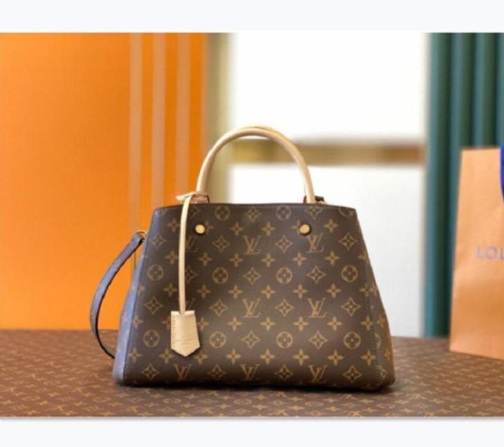 Luxury designer bags handbags purse ladies handbag brand letter leather shoulder messenger bags LVLOUISVITTON VUTTON, Black
Luxury designer bags handbags purse ladies handbag brand letter leather shoulder messenger bags LVLOUISVITTON VUTTON, Black