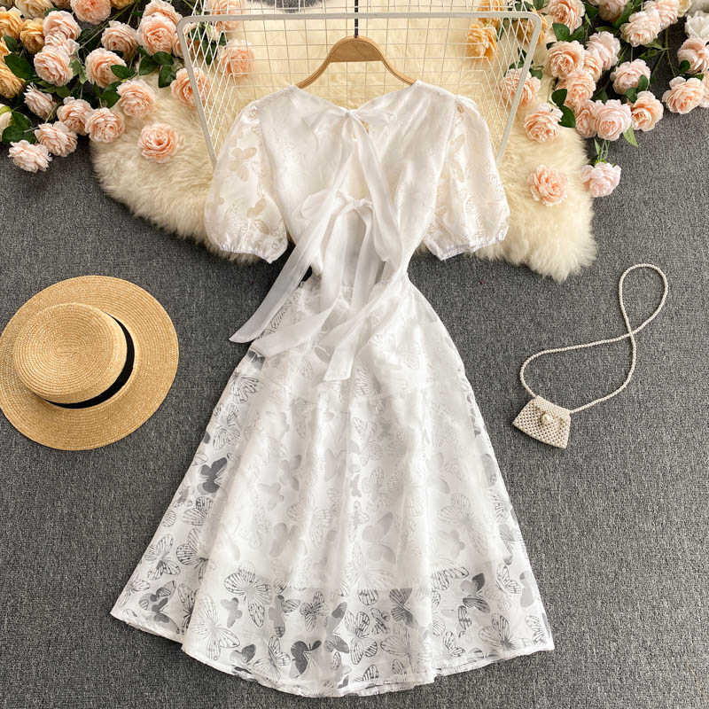 Court Women's Summer Fashion Round Neck Hollow Back High Waist Thin Short Sleeve Princess White A-line Dress Vestidos S661 210527