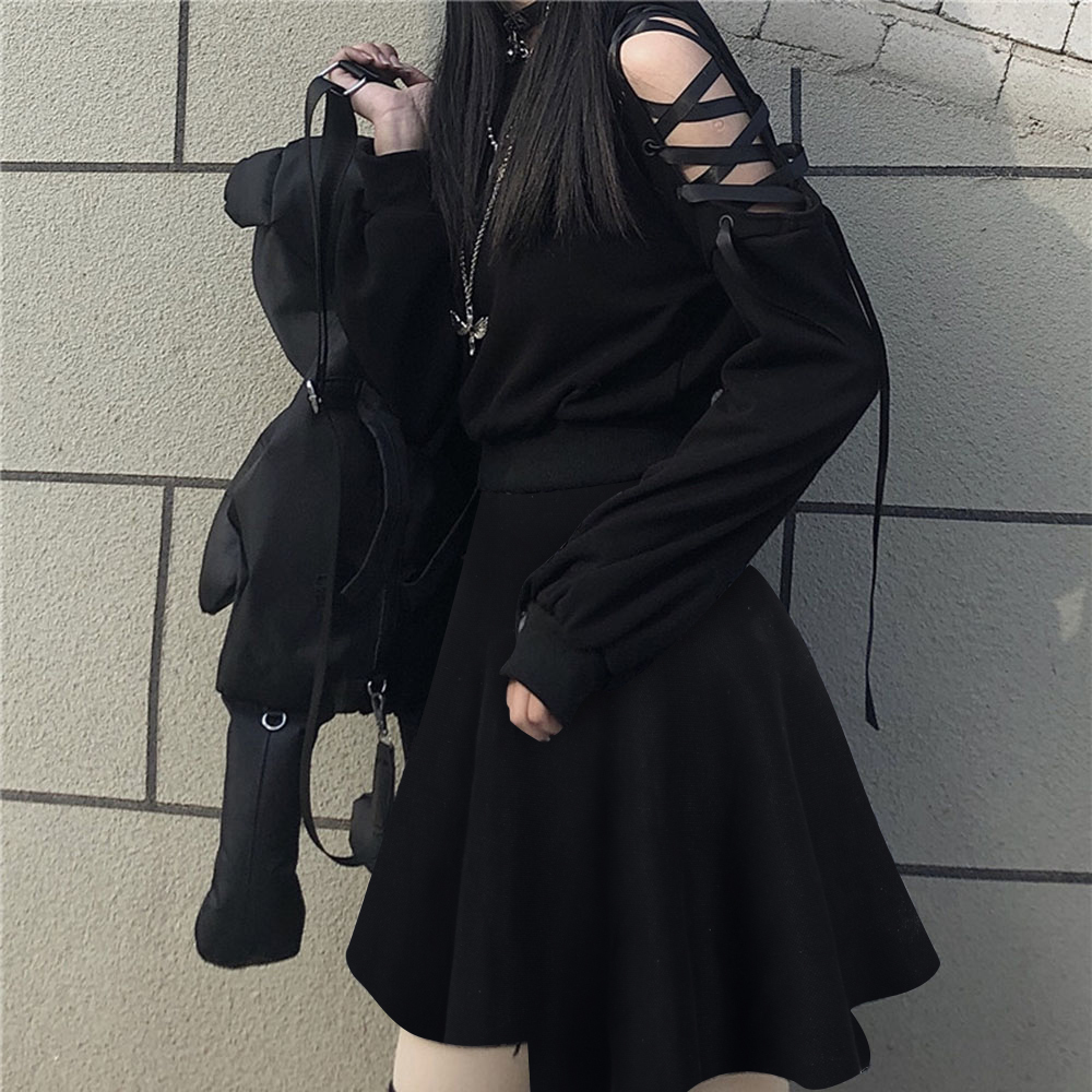Rosetic Gothic Streetwear Black Hoodie Women Cat Ear Hooded Sweatshirt Goth Cool Hollow Ripped Hoodies Short Tops Spring 201030