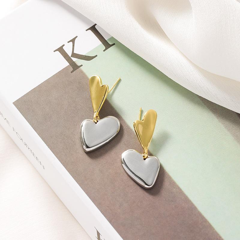 Dangle & Chandelier Minar Cute Contract Color Double Love Heart Earrings For Women Gold Silver Metallic Irregular Drop Brincos
Dangle & Chandelier Minar Cute Contract Color Double Love Heart Earrings For Women Gold Silver Metallic Irregular Drop Brincos