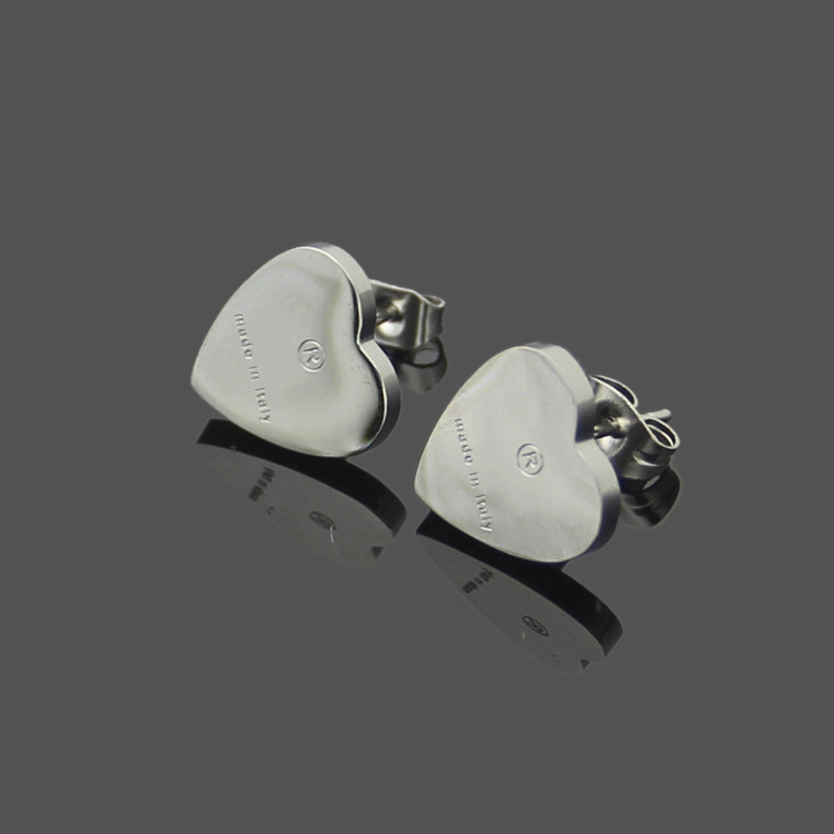 2021 Not faded High Quality Titanium Steel Designer Stud G letter simple heart-shaped earrings Trendy Style for Women Party Wedding Hoop Wholesale
2021 Not faded High Quality Titanium Steel Designer Stud G letter simple heart-shaped earrings Trendy Style for Women Party Wedding Hoop Wholesale