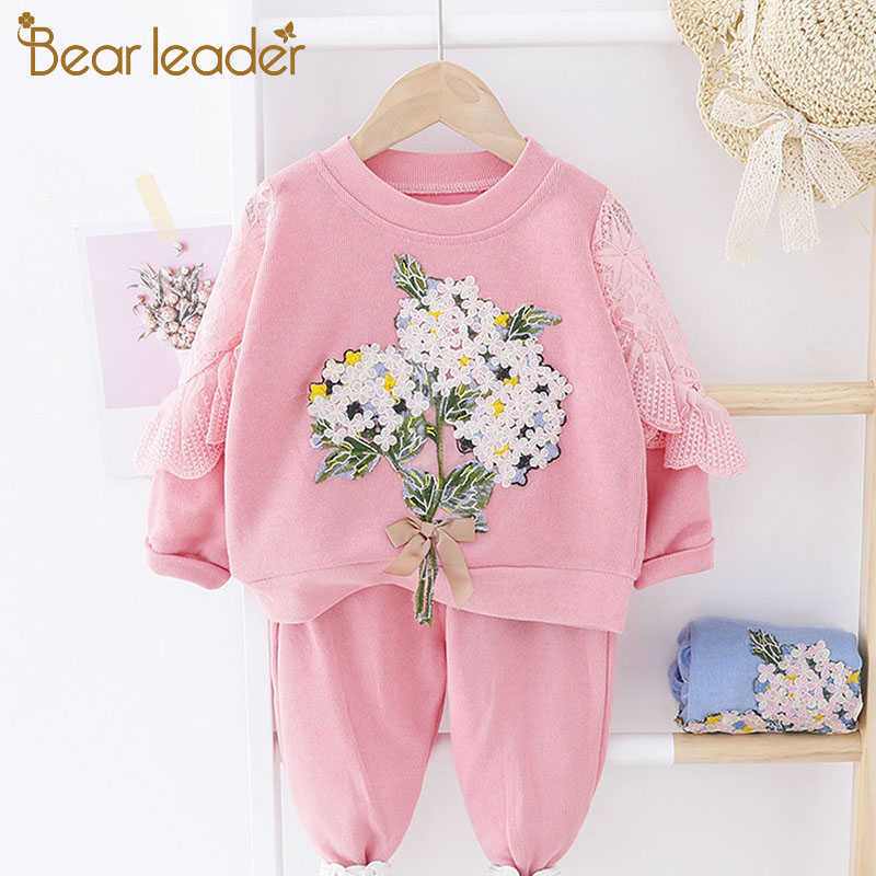 Bear Leader Autumn Clothes Toddler Girls Suit Embroidered Lace Tops Trousers 2Pcs Set Casual Children Flowers Clothes 1 5 Years 210708, Ah885 pink
Bear Leader Autumn Clothes Toddler Girls Suit Embroidered Lace Tops Trousers 2Pcs Set Casual Children Flowers Clothes 1 5 Years 210708, Ah885 pink