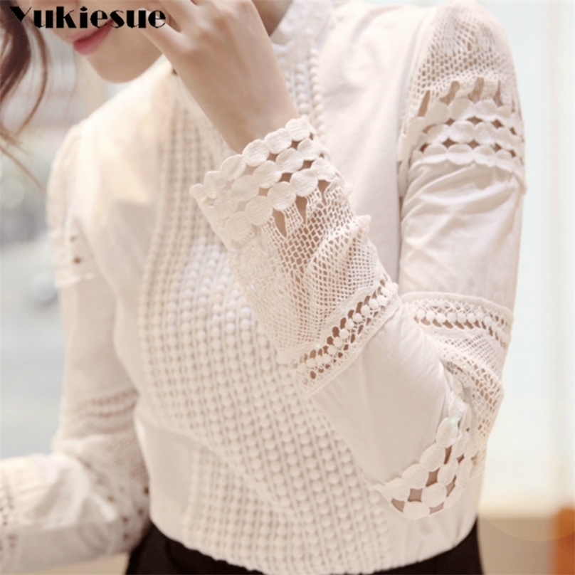 Women Blouses Slim Bottoming Long-sleeved White Shirt Lace Hook Flower Hollow Plus Size -5XL 210719
Women Blouses Slim Bottoming Long-sleeved White Shirt Lace Hook Flower Hollow Plus Size -5XL 210719