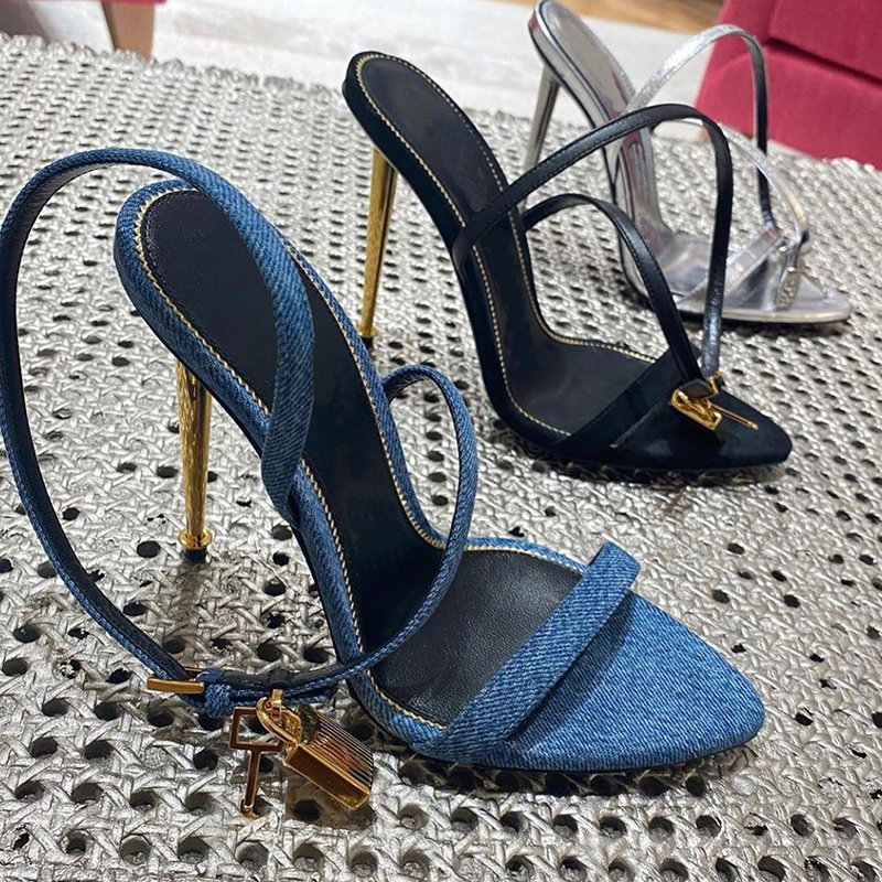 Top Quality heeled Womens Denim sandals Luxury Designer Golden Lock decorate Ladies shoes 10.5CM Metal heels Sexy ankle wrap party Dinner wedding sandal with box, Black10cm
Top Quality heeled Womens Denim sandals Luxury Designer Golden Lock decorate Ladies shoes 10.5CM Metal heels Sexy ankle wrap party Dinner wedding sandal with box, Black10cm